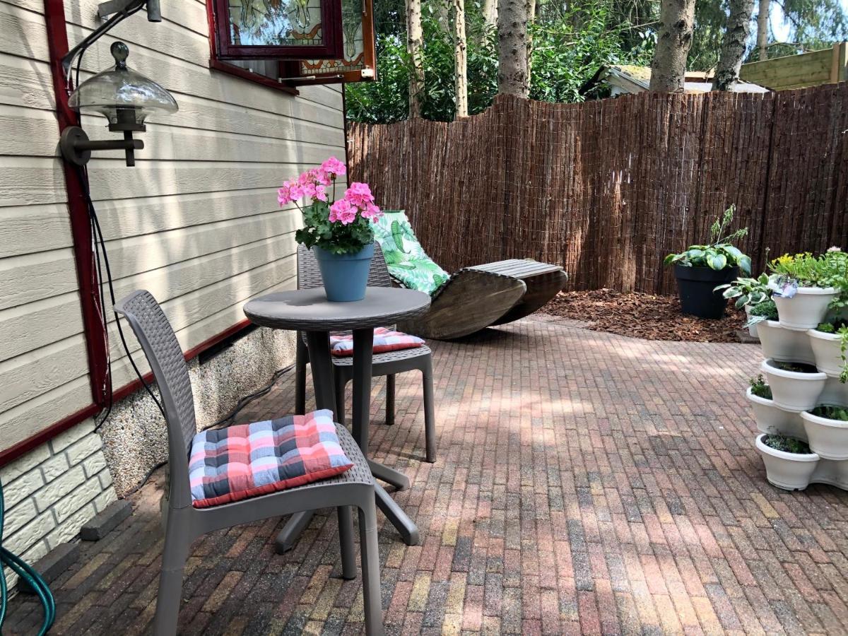 Retro Relax Resort Midden In Het Bos Op De Veluwe In Putten Zewnętrze zdjęcie